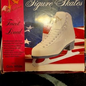 American brand girl's ice skates